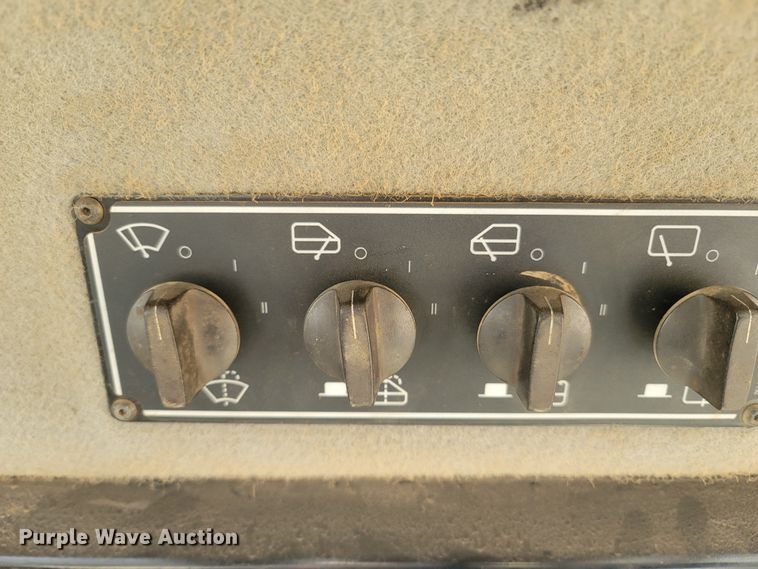 image for item DR3365 2011 Caterpillar D6T XL  dozer