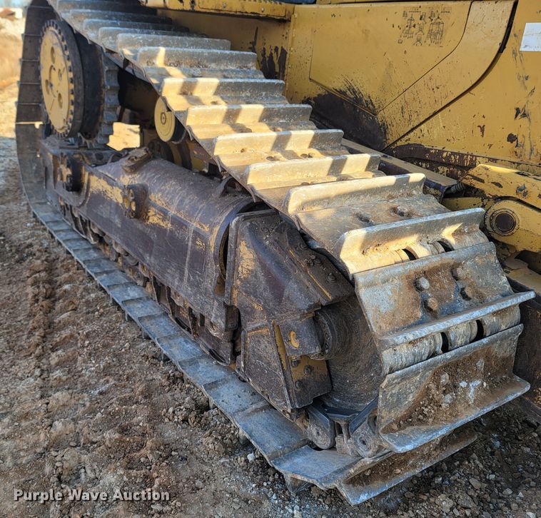 image for item DR3365 2011 Caterpillar D6T XL  dozer
