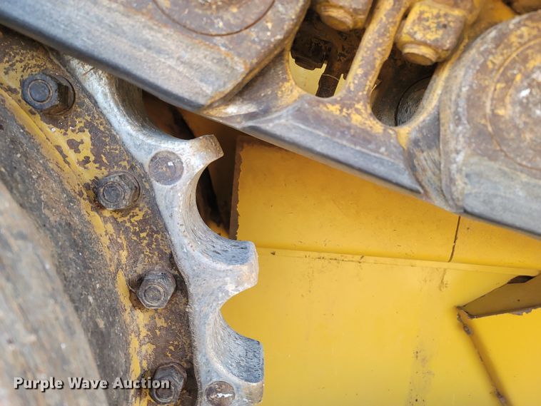 image for item DR3365 2011 Caterpillar D6T XL  dozer