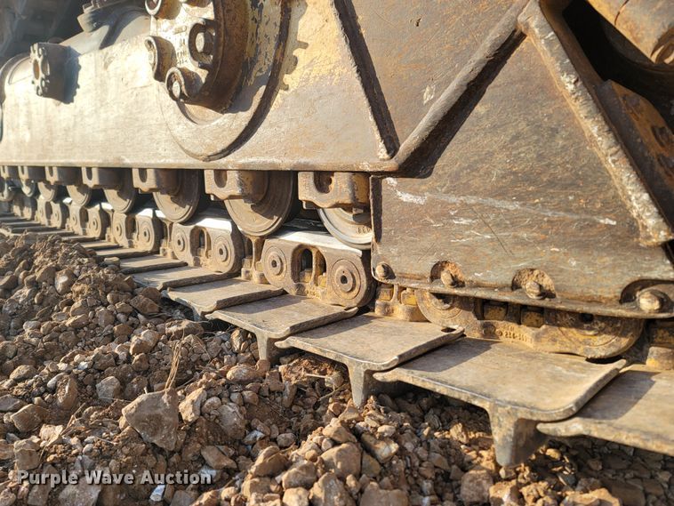 image for item DR3365 2011 Caterpillar D6T XL  dozer