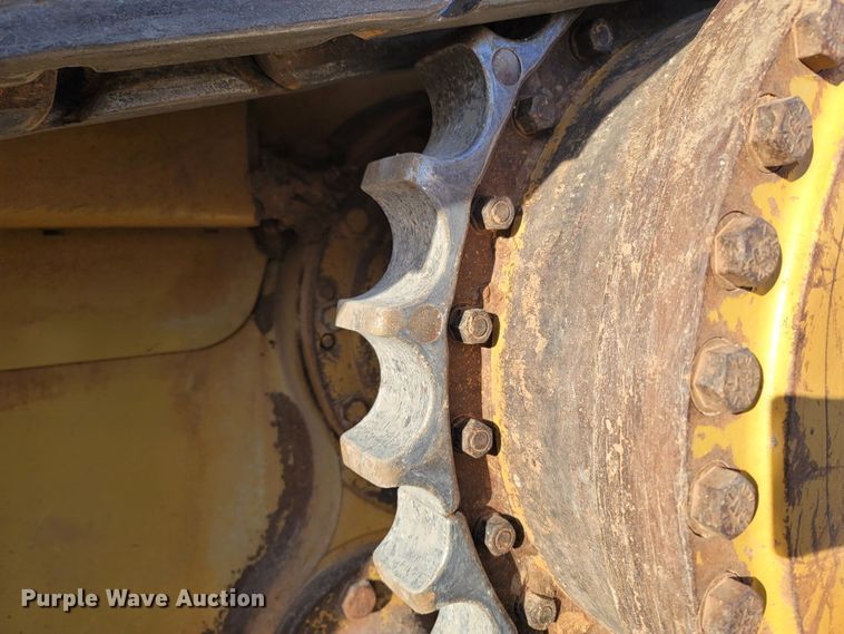 image for item DR3365 2011 Caterpillar D6T XL  dozer