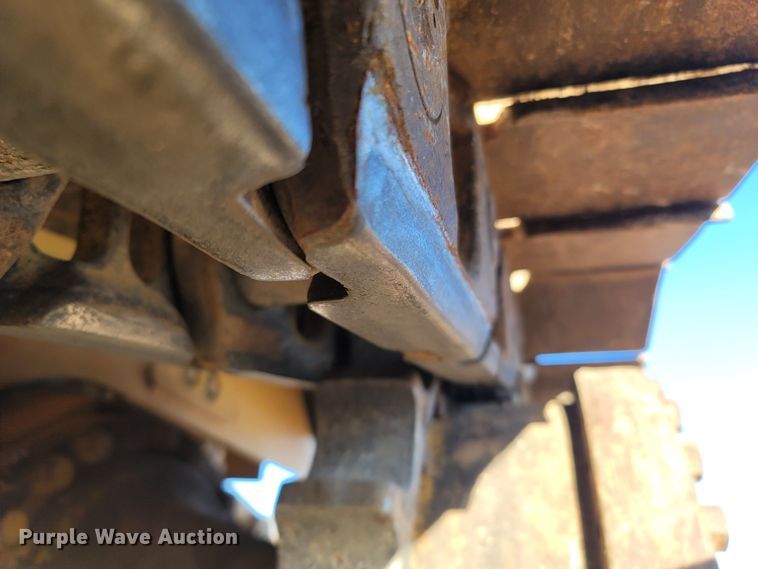 image for item DR3365 2011 Caterpillar D6T XL  dozer