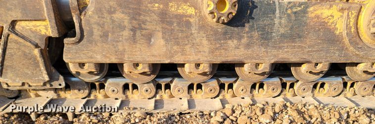 image for item DR3365 2011 Caterpillar D6T XL  dozer