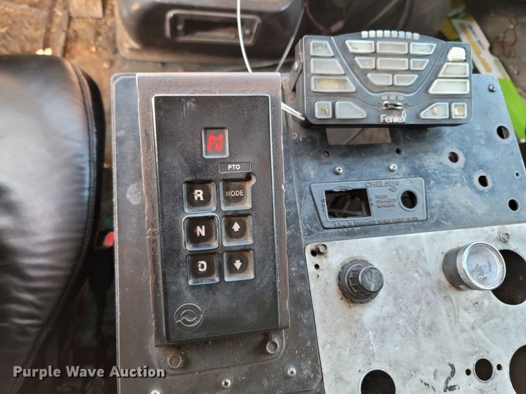 image for item DR3366 1999 Volvo WG  dump truck