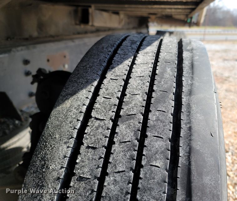 image for item DR3366 1999 Volvo WG  dump truck