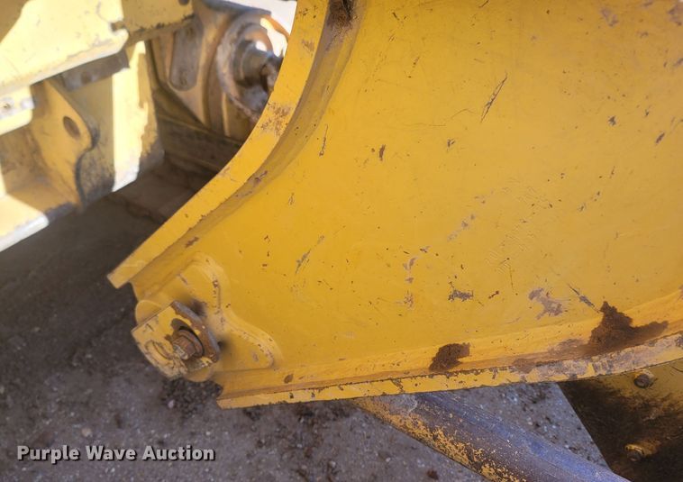 image for item DR3367 2001 Caterpillar 963C  track loader