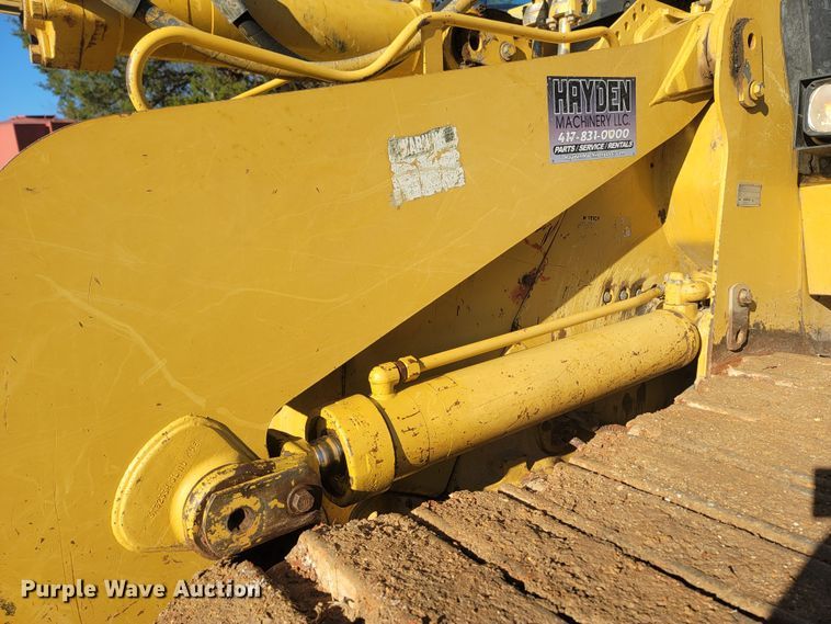 image for item DR3367 2001 Caterpillar 963C  track loader