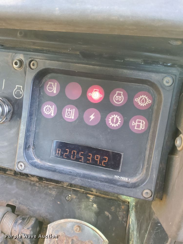 image for item DR3367 2001 Caterpillar 963C  track loader