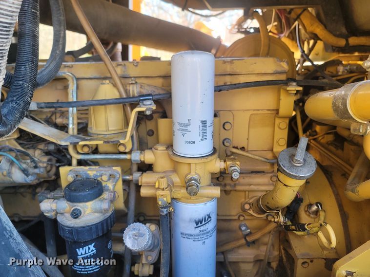 image for item DR3367 2001 Caterpillar 963C  track loader