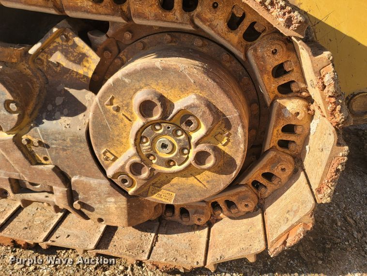 image for item DR3367 2001 Caterpillar 963C  track loader