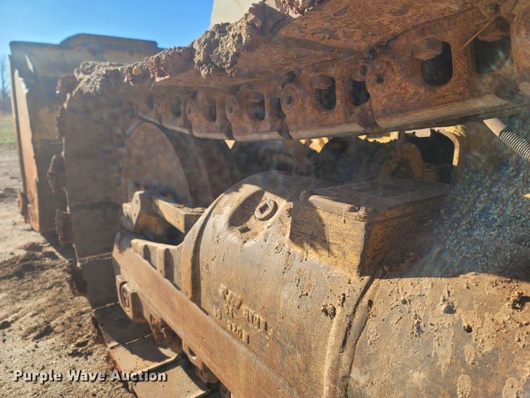 image for item DR3367 2001 Caterpillar 963C  track loader