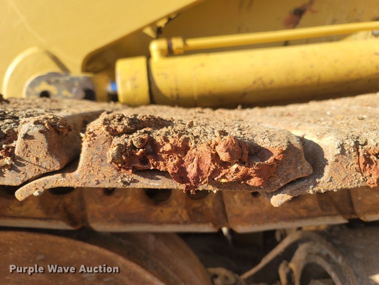 image for item DR3367 2001 Caterpillar 963C  track loader