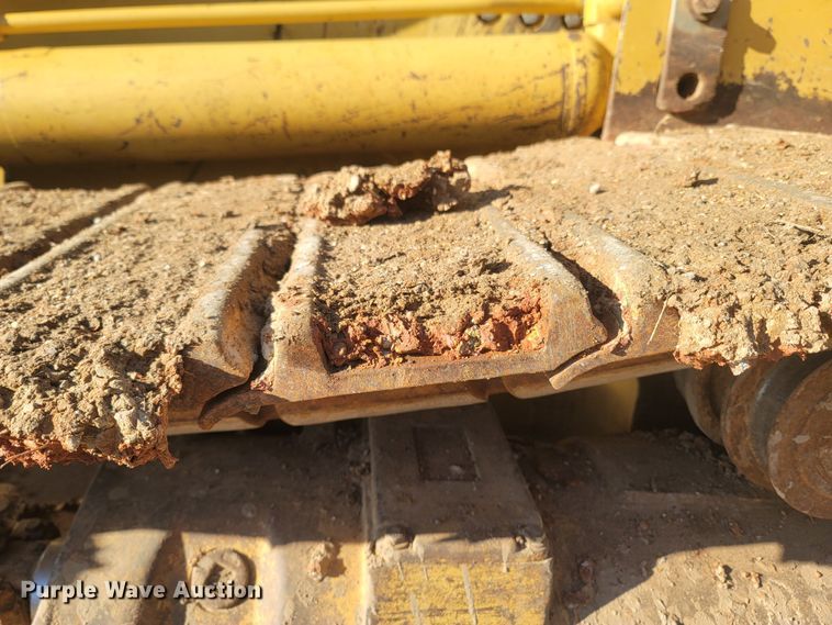 image for item DR3367 2001 Caterpillar 963C  track loader