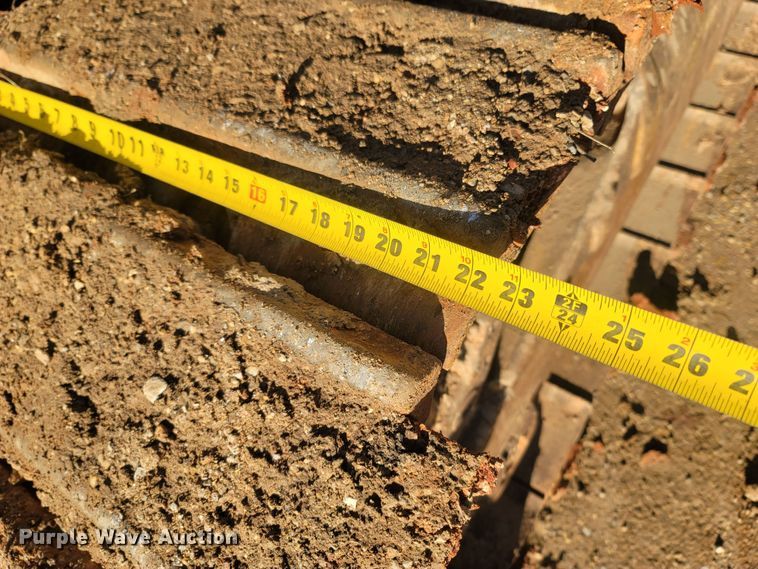 image for item DR3367 2001 Caterpillar 963C  track loader