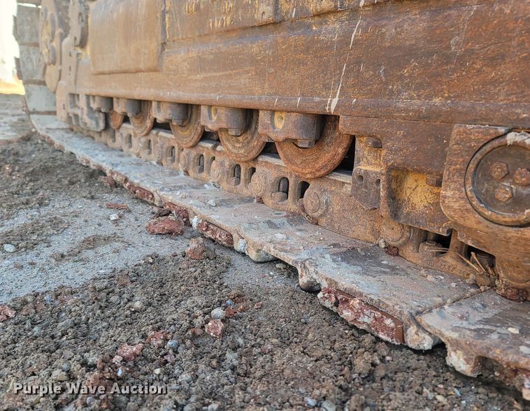 image for item DR3367 2001 Caterpillar 963C  track loader