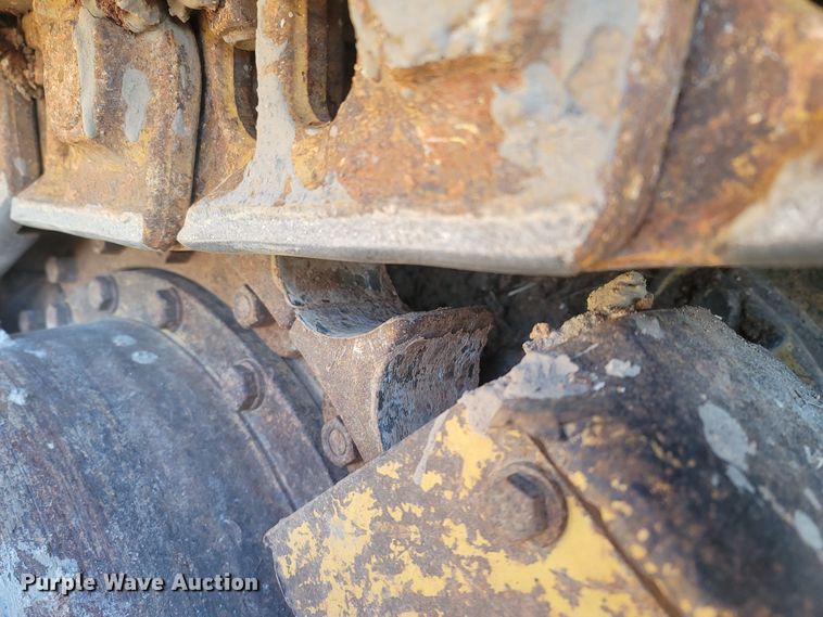 image for item DR3367 2001 Caterpillar 963C  track loader