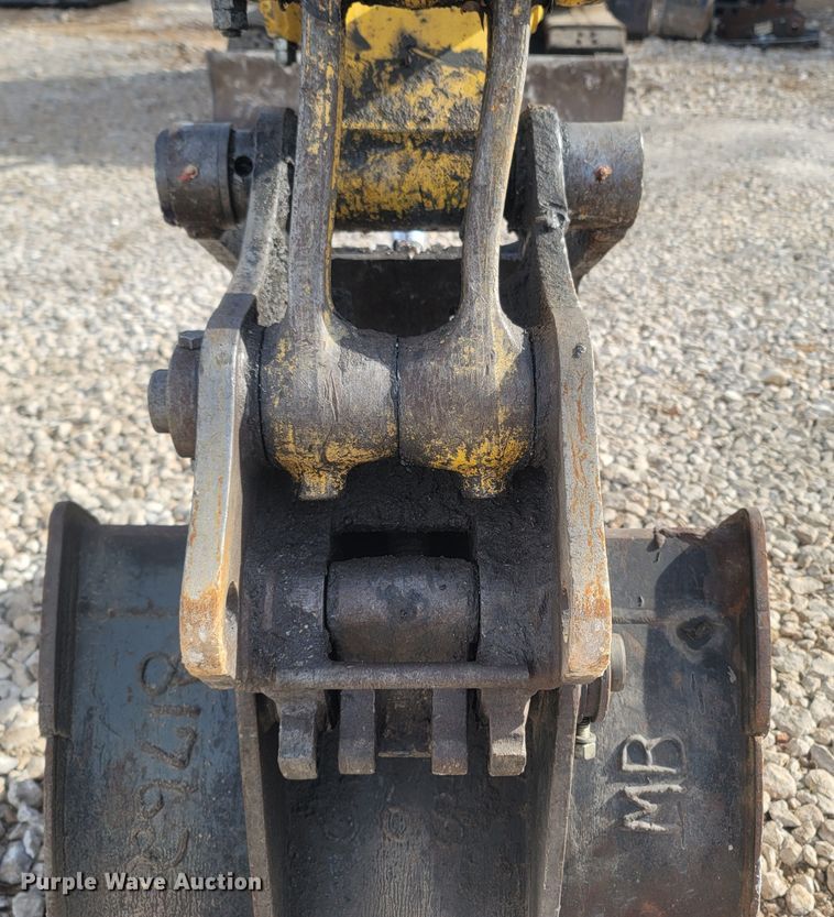 image for item DR3368 2013 Komatsu PC88MR-8  mini excavator