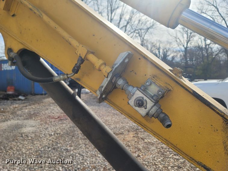 image for item DR3368 2013 Komatsu PC88MR-8  mini excavator