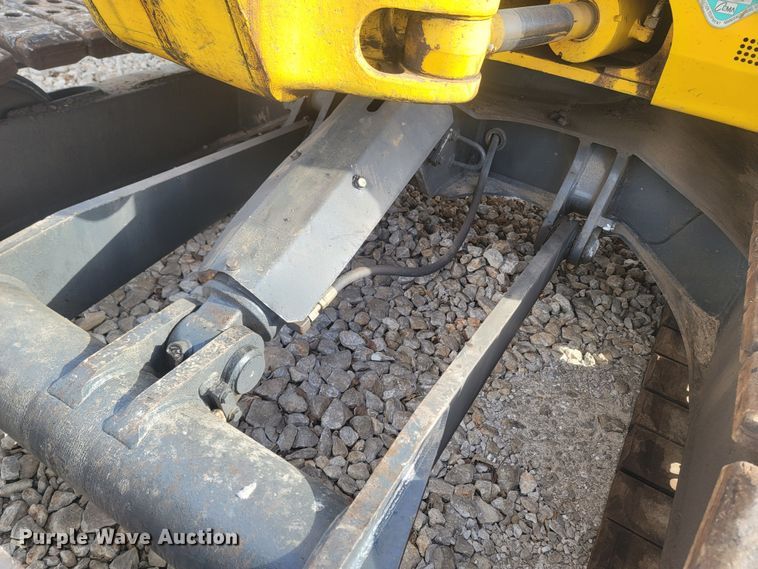 image for item DR3368 2013 Komatsu PC88MR-8  mini excavator