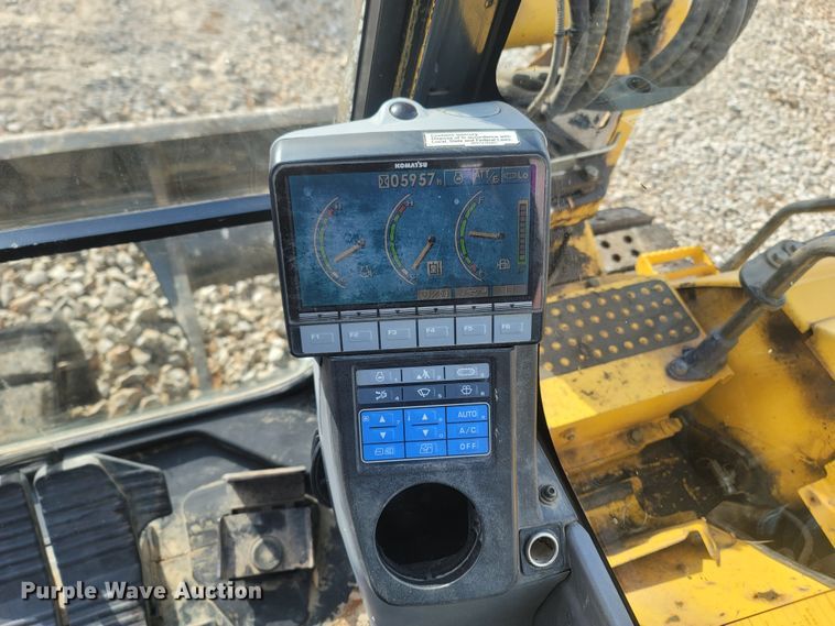 image for item DR3368 2013 Komatsu PC88MR-8  mini excavator