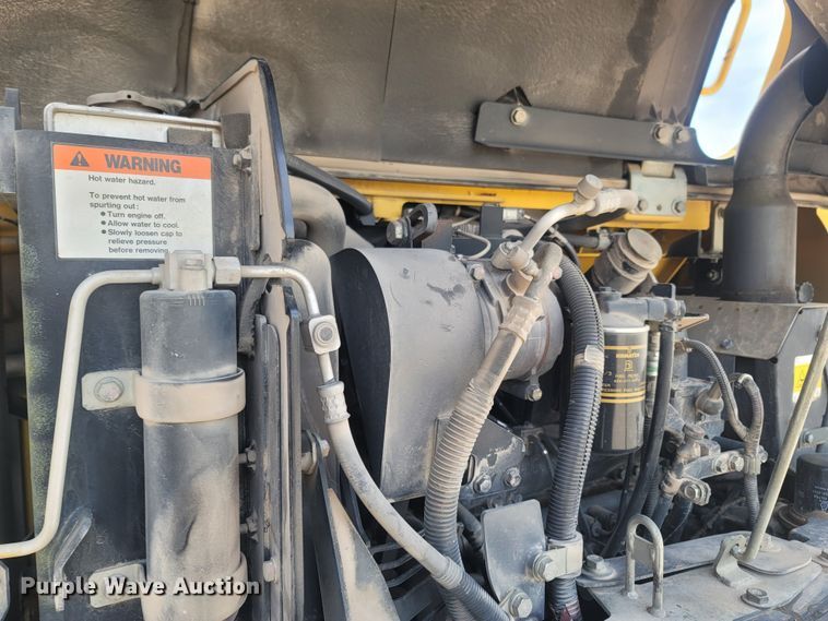 image for item DR3368 2013 Komatsu PC88MR-8  mini excavator