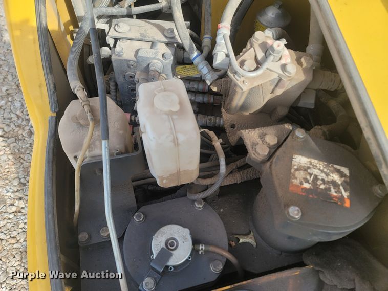 image for item DR3368 2013 Komatsu PC88MR-8  mini excavator