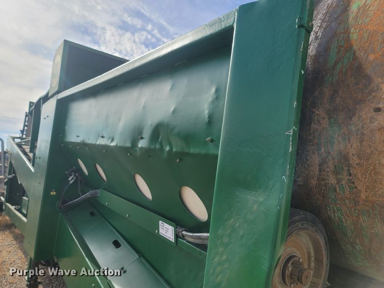 image for item DR3369 McCloskey 512R  trommel screen