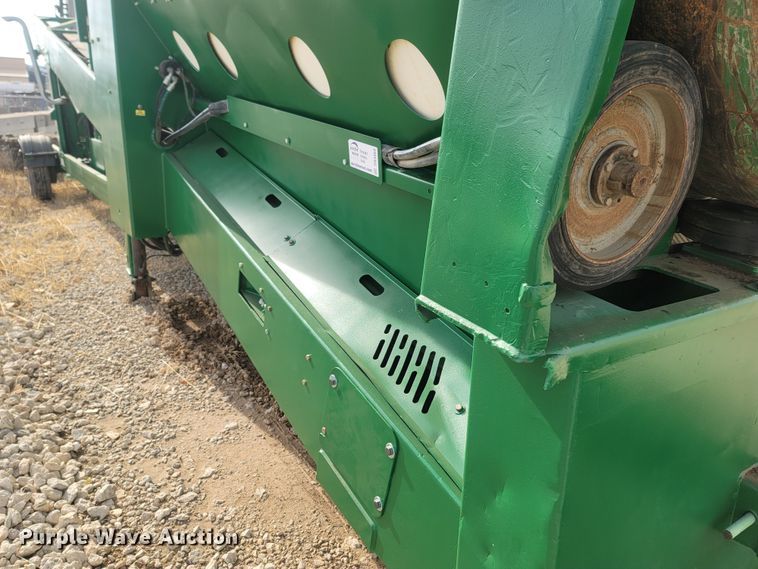 image for item DR3369 McCloskey 512R  trommel screen