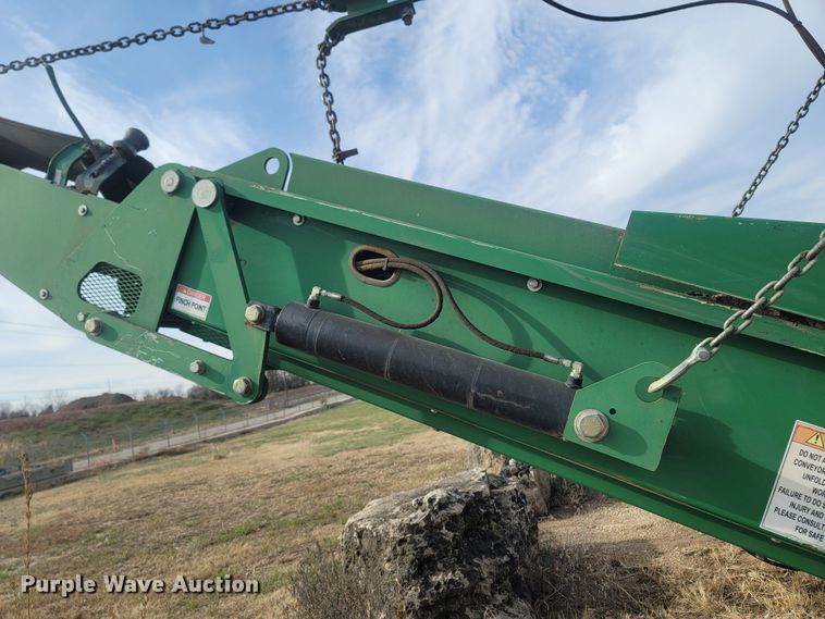 image for item DR3369 McCloskey 512R  trommel screen