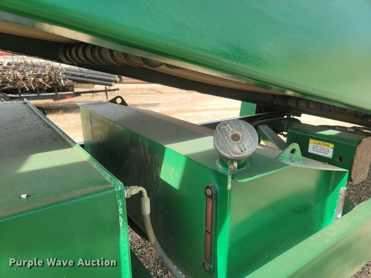 image for item DR3369 McCloskey 512R  trommel screen