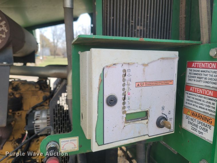 image for item DR3369 McCloskey 512R  trommel screen