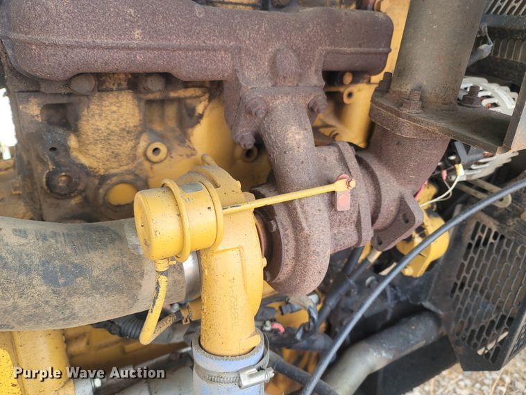 image for item DR3369 McCloskey 512R  trommel screen