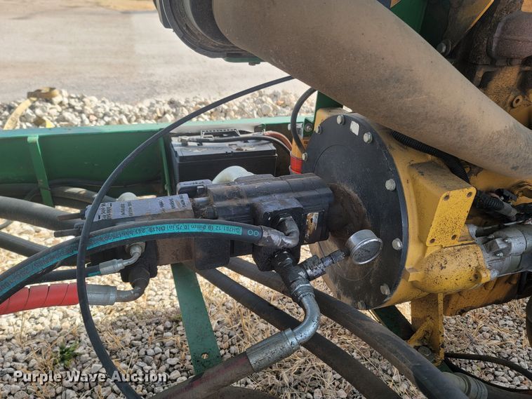 image for item DR3369 McCloskey 512R  trommel screen