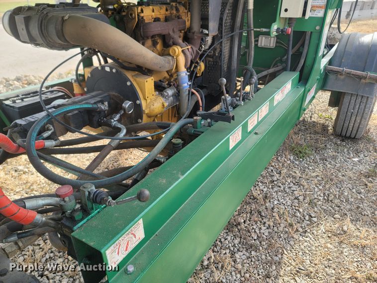 image for item DR3369 McCloskey 512R  trommel screen