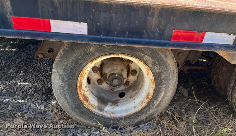 image for item DR7354 2010 Holden  equipment trailer