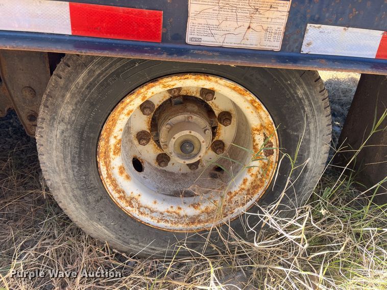 image for item DR7354 2010 Holden  equipment trailer