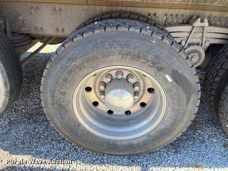 image for item DR7355 2018 Volvo VHD  dump truck