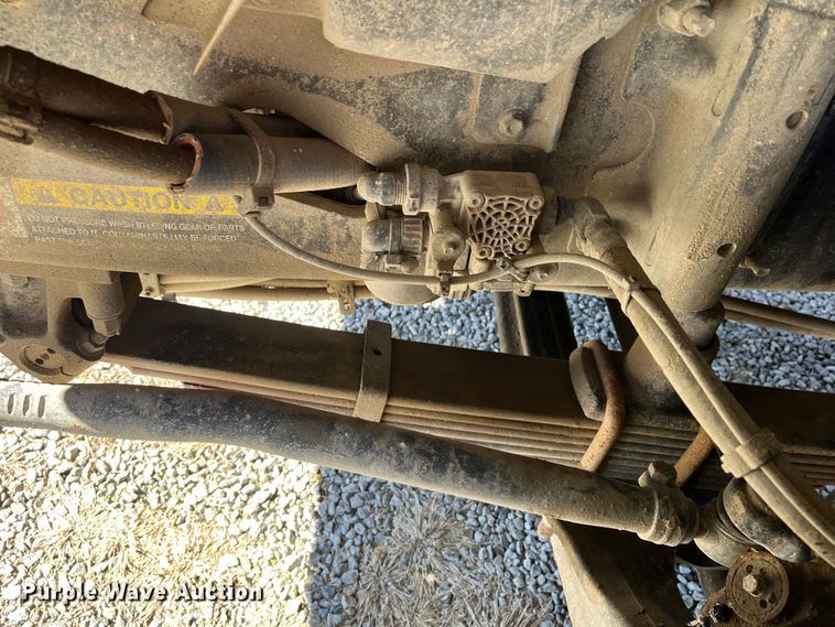 image for item DR7356 2016 Volvo VHD  dump truck