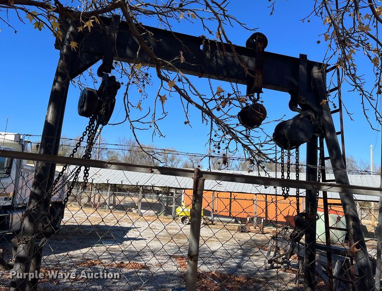 image for item DR7358 A-frame hoist