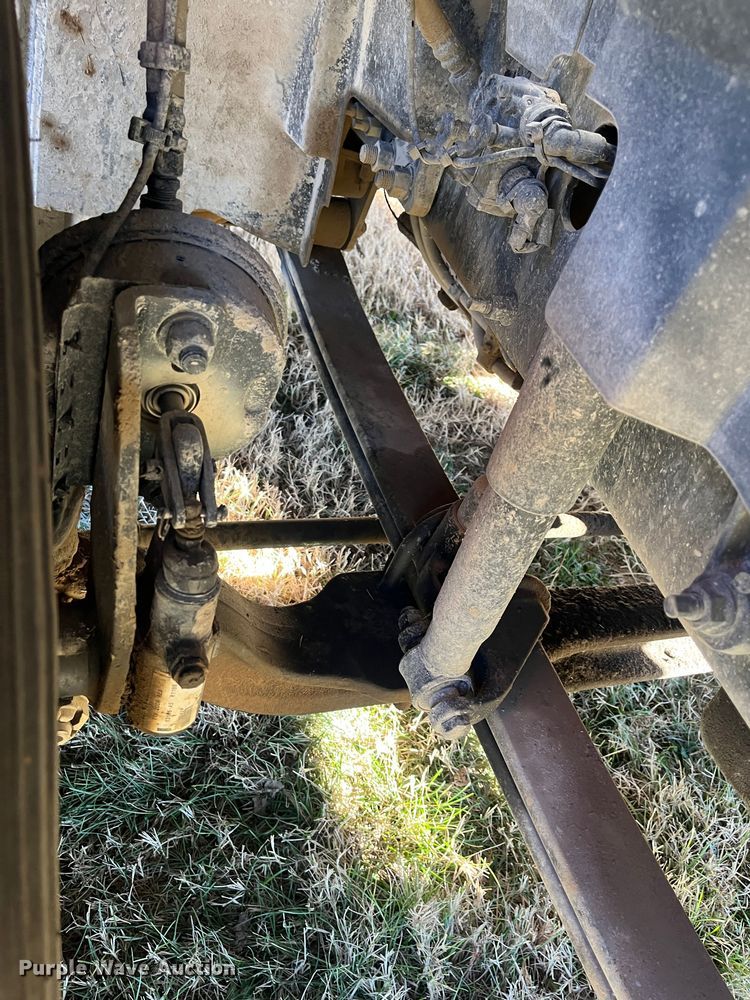 image for item DR7359 2014 Volvo VNL  semi truck