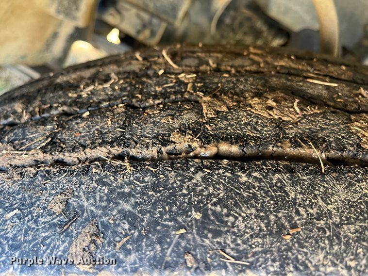 image for item DR7359 2014 Volvo VNL  semi truck