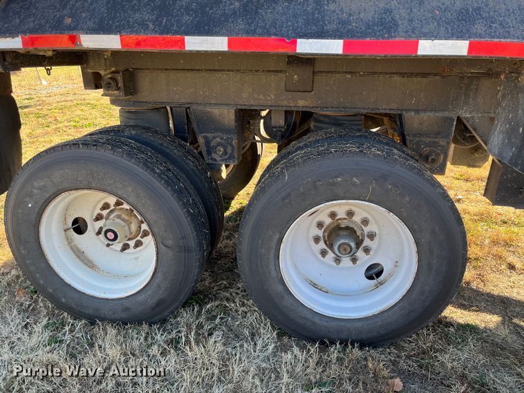 image for item DR7360 1996 Western  end dump trailer