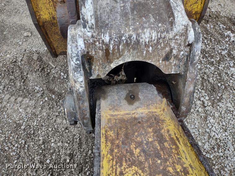 image for item DR8035 1995 Kobelco SK120LC  excavator