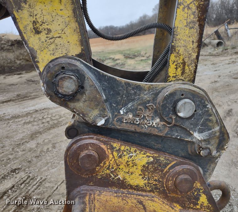 image for item DR8035 1995 Kobelco SK120LC  excavator
