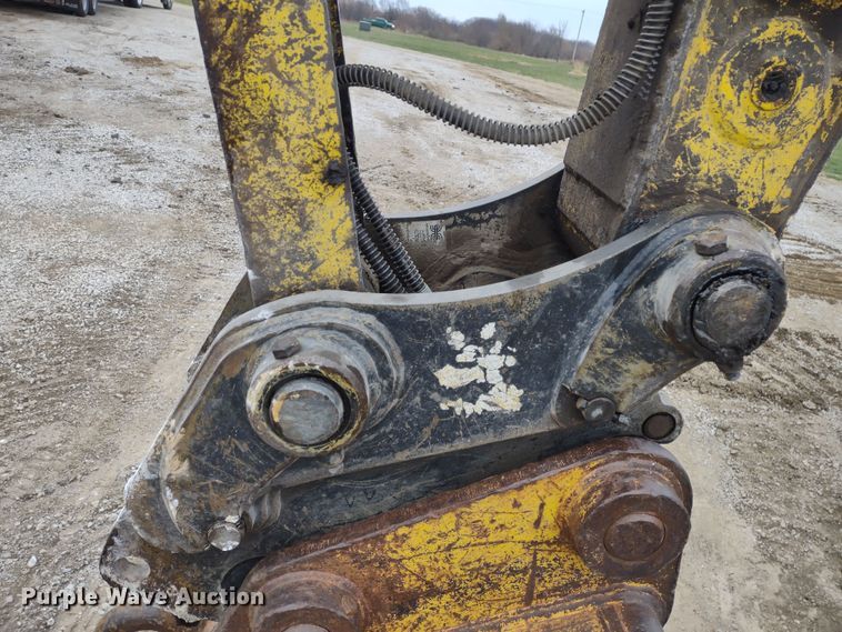 image for item DR8035 1995 Kobelco SK120LC  excavator