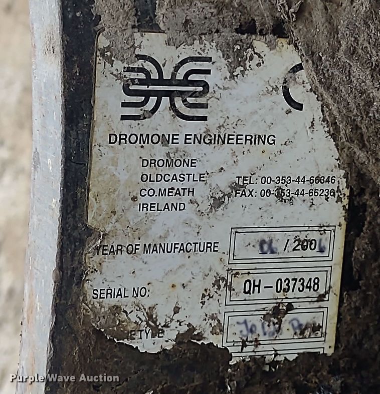 image for item DR8035 1995 Kobelco SK120LC  excavator