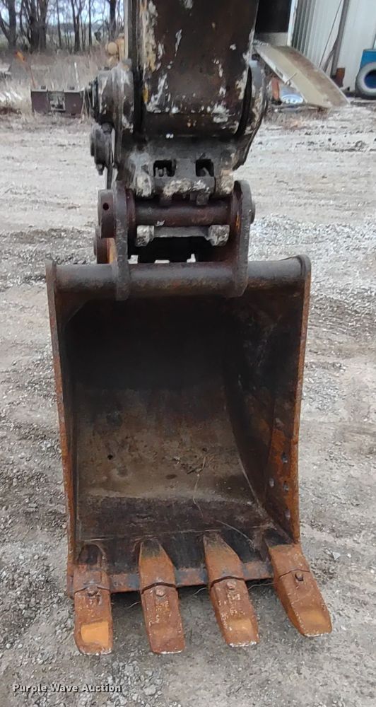 image for item DR8035 1995 Kobelco SK120LC  excavator