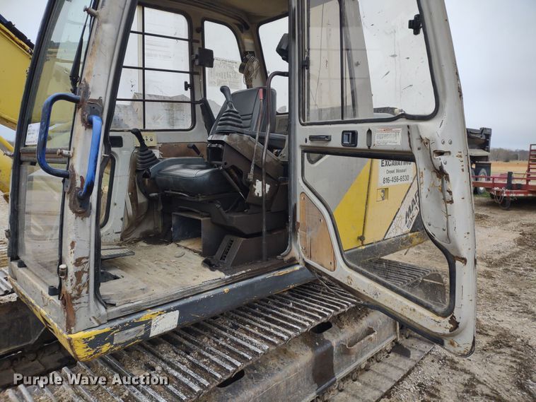 image for item DR8035 1995 Kobelco SK120LC  excavator