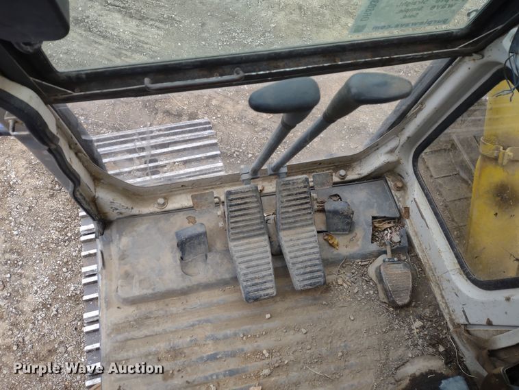 image for item DR8035 1995 Kobelco SK120LC  excavator