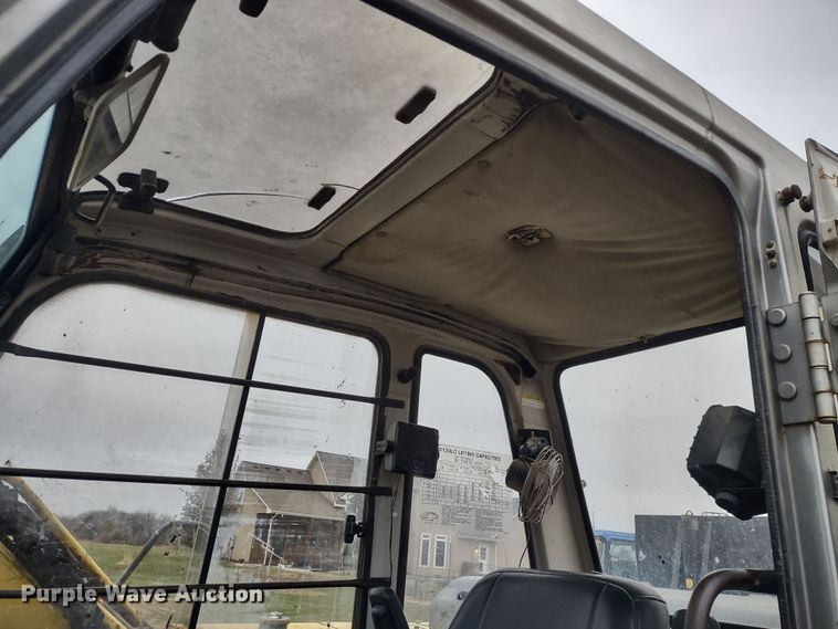 image for item DR8035 1995 Kobelco SK120LC  excavator